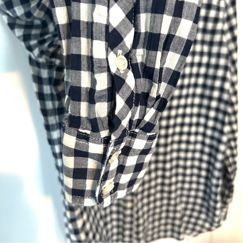 J. Crew Women's Navy and White Gingham Classic Fit Boy Shirt in‎ Size 6 - Picture 7 of 12